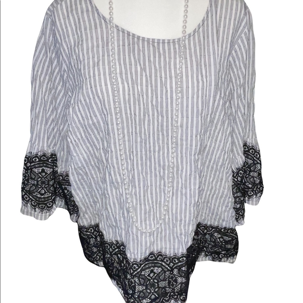 Lane Bryant plus size 22/24 cotton‎ shirt 3/4 sleeves with black lace overlays